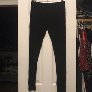 Basic black leggings